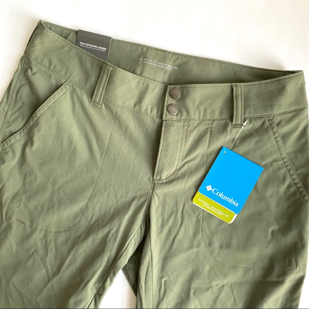 NEW Columbia Women’s zip off hiking pant